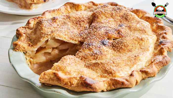 The Perfect Easter Apple Pie: Sweet Filling and Flaky Crust